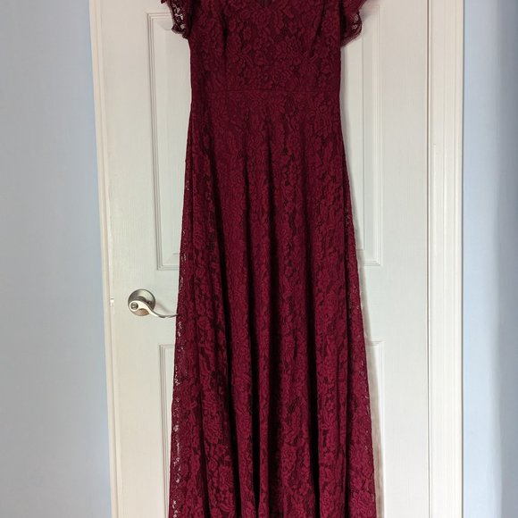 Cap sleeve lace maxi dress - Picture 2 of 6